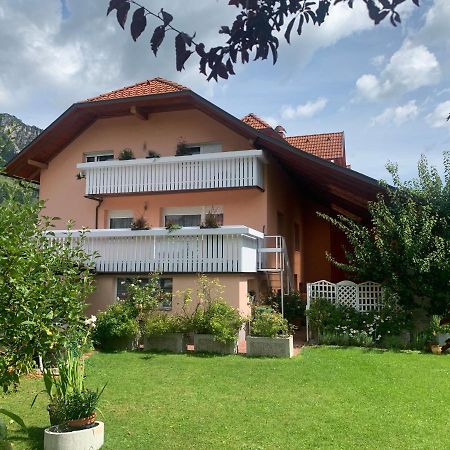 Apartma Metka Mojstrana Exteriör bild